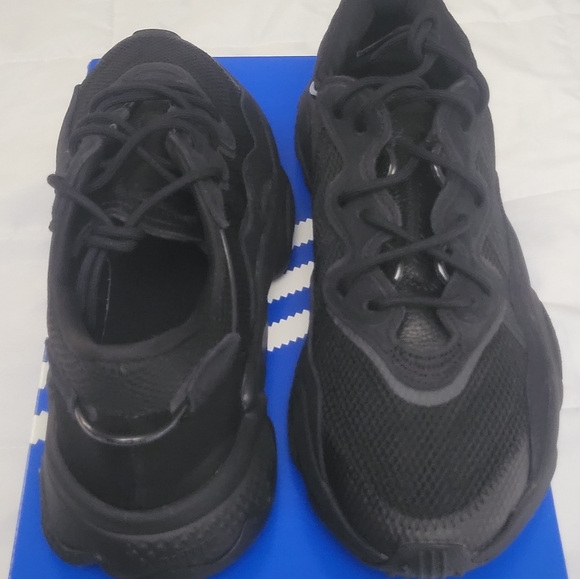 Adidas Ozweego Sneakers - Picture 6 of 12